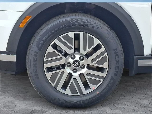 New 2026 White Hyundai SEL image 5