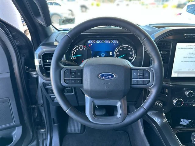 Used 2022 Gray Ford XLT image 15