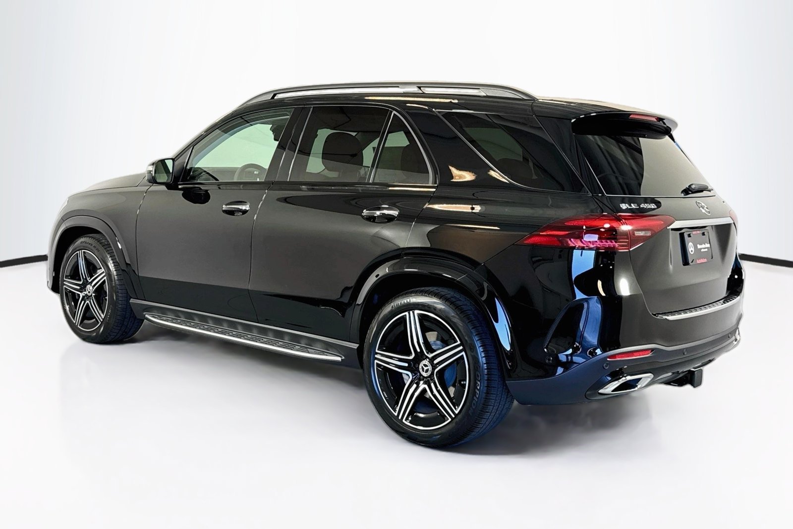 New 2026 Black Mercedes-Benz GLE 450 image 7