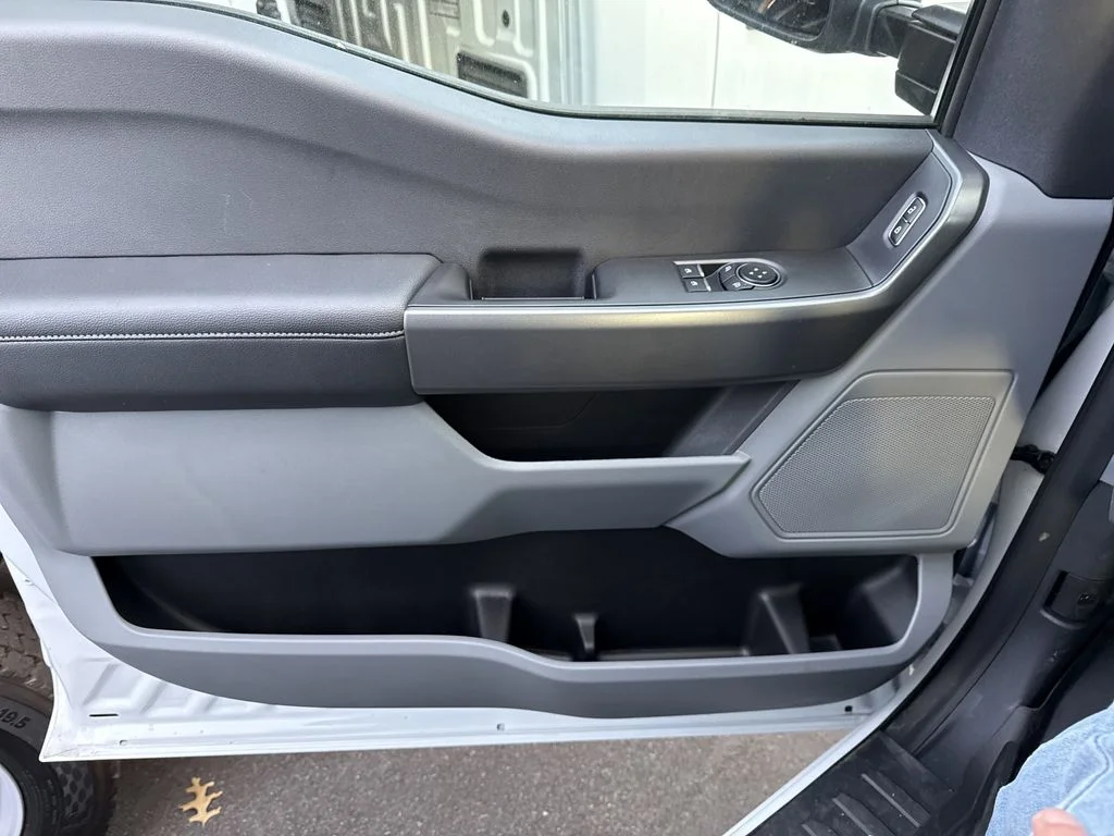 New 2025 White Ford XLT image 20