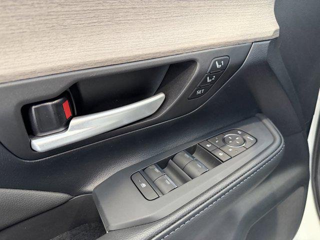 Certified Used 2026 WIND CHILL PEARL Toyota  image 52