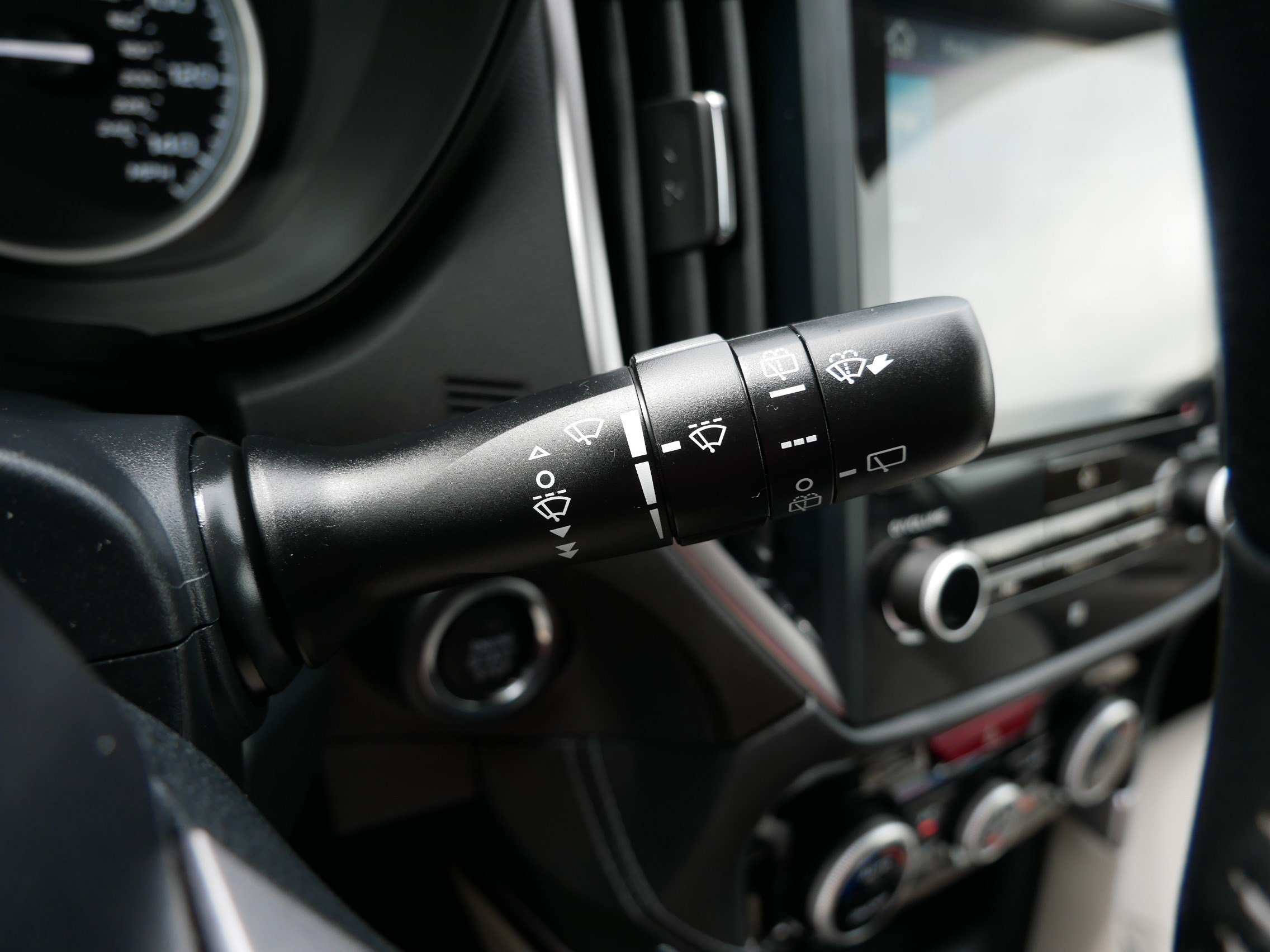 2021 Subaru Forester Limited - Photo 32