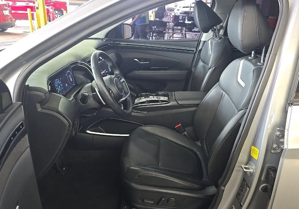 Used 2024 Silver Hyundai Limited image 7