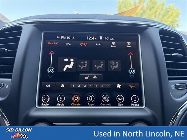 Used 2018 Velvet Red Pearlcoat Jeep Altitude image 14