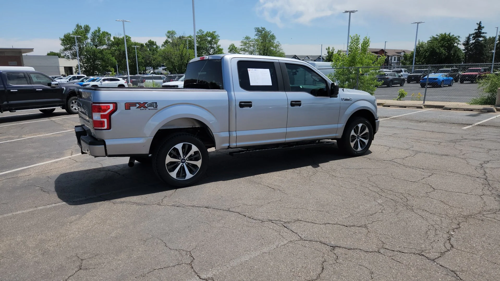 Used 2020 Silver Metallic Ford XL image 9