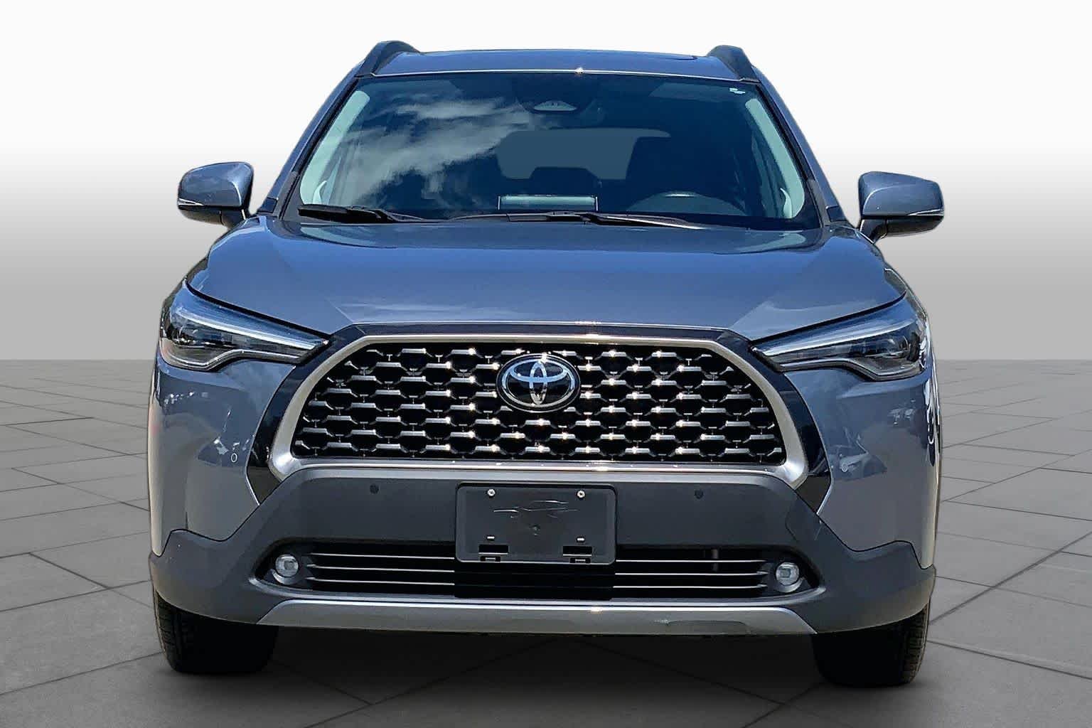 Pre-Owned 2023 Toyota Corolla Cross XLE