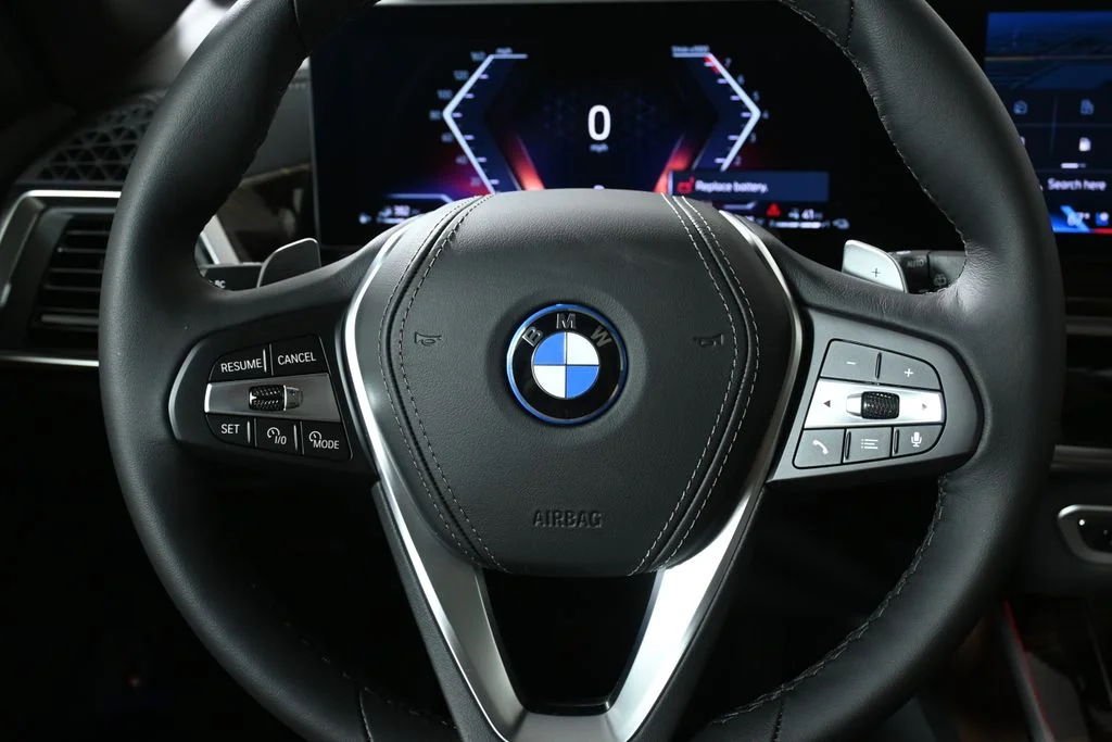 Used 2026 White BMW xDrive50e image 18