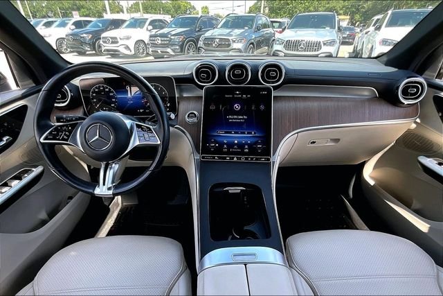 Used 2024 Black Mercedes-Benz GLC 300 image 7