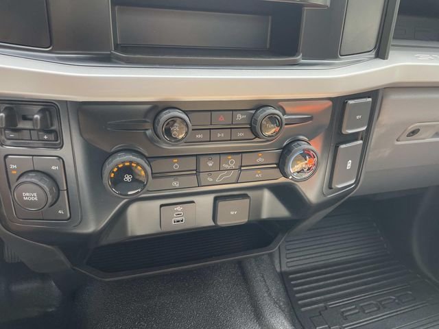 New 2026 Oxford White Ford F-550® XL image 8
