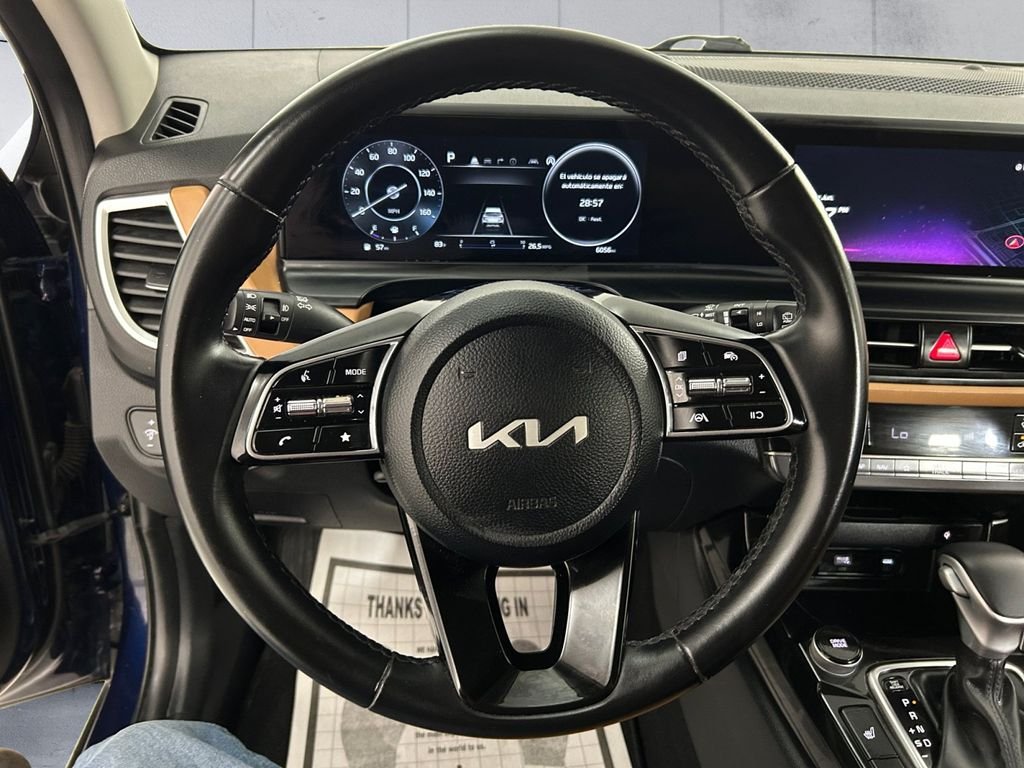 Used 2025 Blue Kia EX image 9