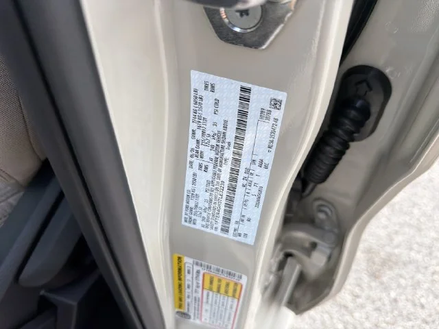 Used 2026 Beige Ford XLT image 34
