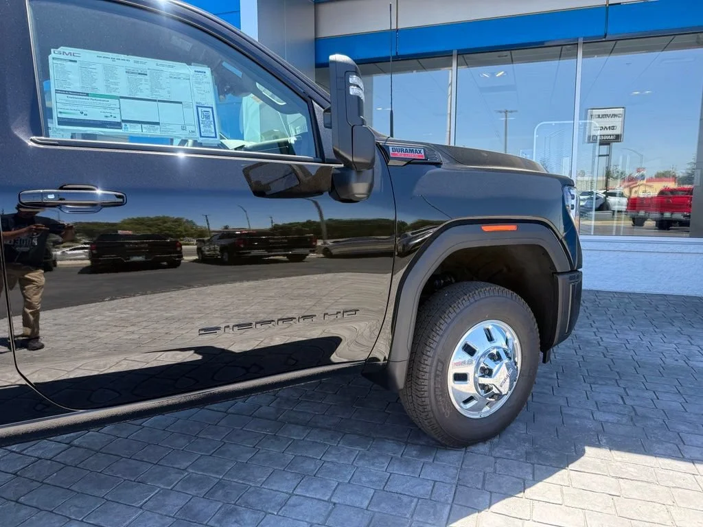 New 2026 Onyx Black GMC SLE DRW image 12