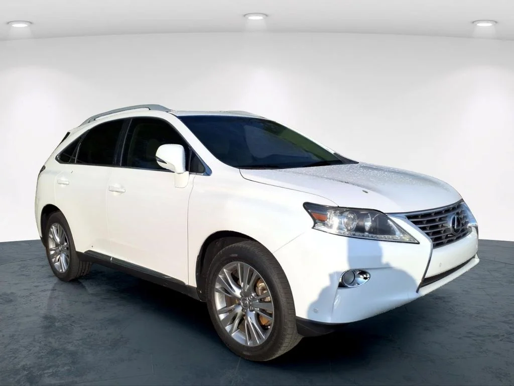 Used 2013  Lexus 350 image 11