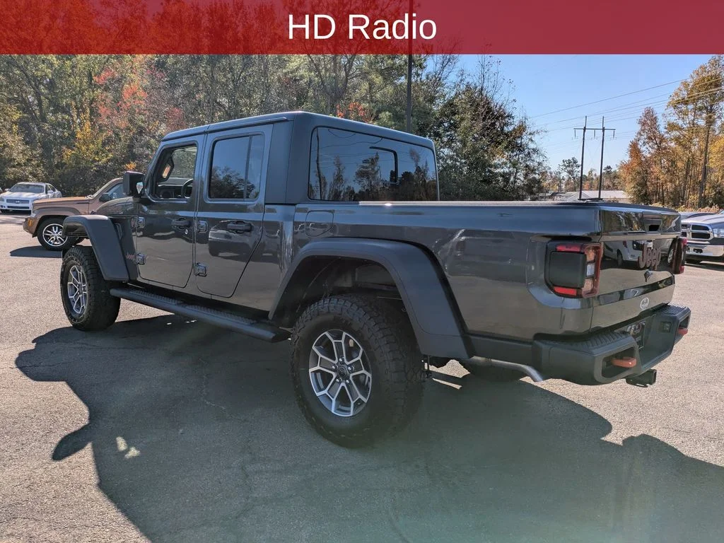 New 2026 Granite Crystal Metallic Clear-Coat Exterior Paint Jeep Mojave image 8