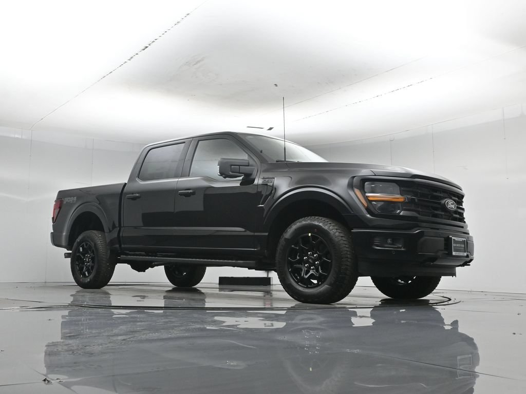 New 2026 Agate Black Metallic Ford XLT image 51