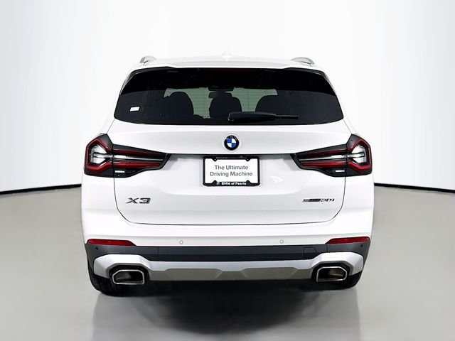 Used 2024 White BMW sDrive30i image 6