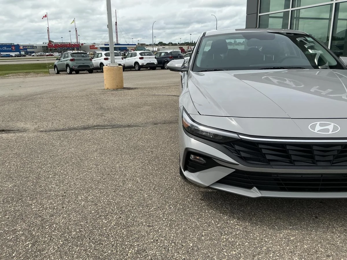 New 2026 Grey Hyundai Preferred image 8
