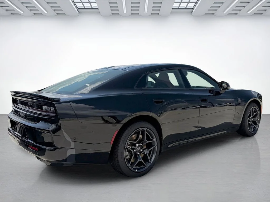 New 2026 Diamond Black Crystal Pearlcoat Dodge Scat Pack Plus image 3