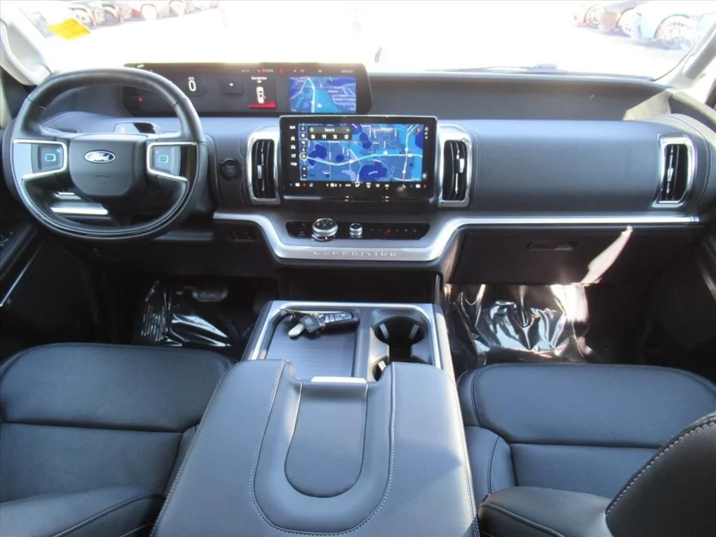 Used 2025 Silver Ford Platinum image 11