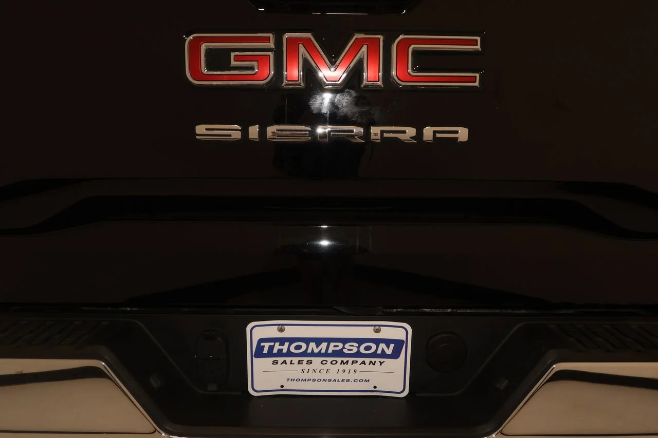 Used 2024 Onyx Black GMC Pro image 35