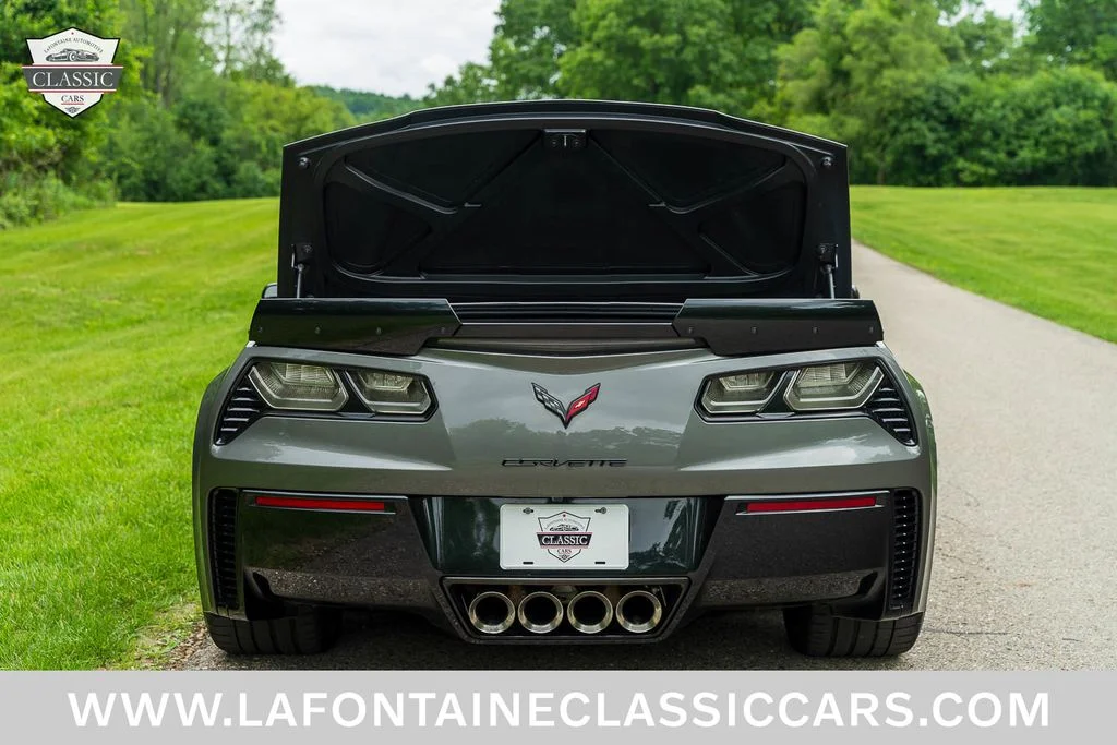 Used 2015 Gray Chevrolet Z06 image 46