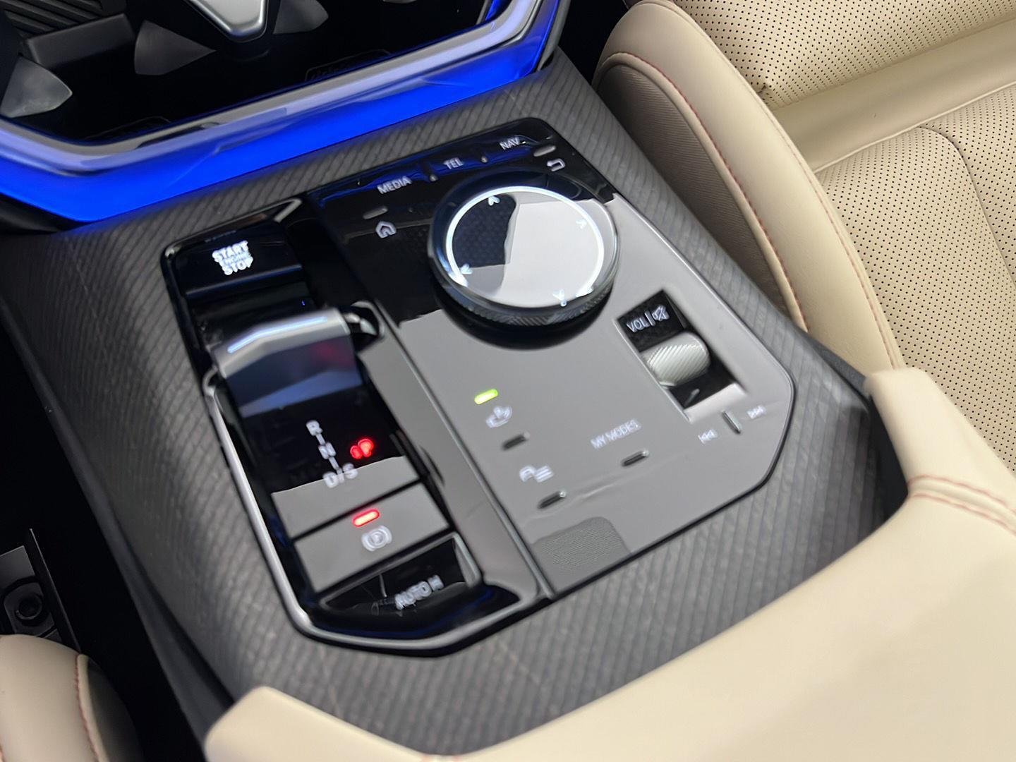 Used 2026 Skyscraper Grey Metallic BMW 30 xDrive image 20
