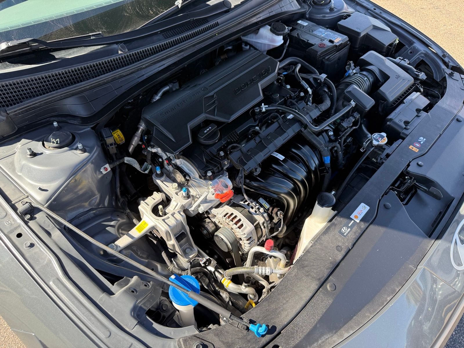 Used 2024 Gray Hyundai SEL image 39