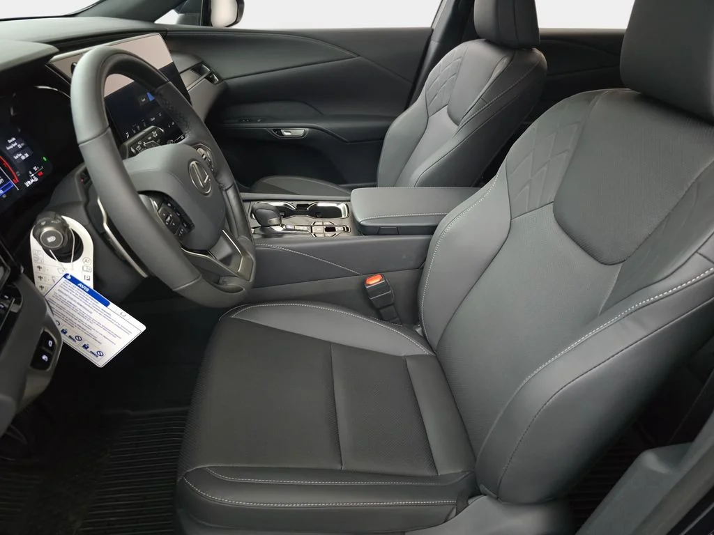 New 2026 Nightfall Mica Lexus PREMIUM image 15