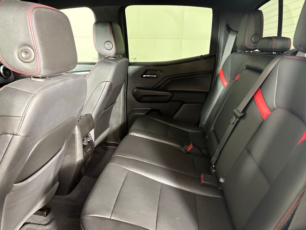 Used 2023 Gray Chevrolet Z71 image 35