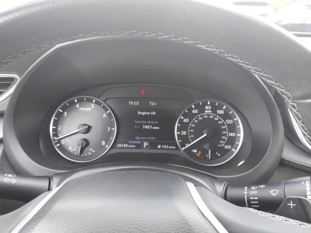 Used 2023 Gray INFINITI LUXE image 15
