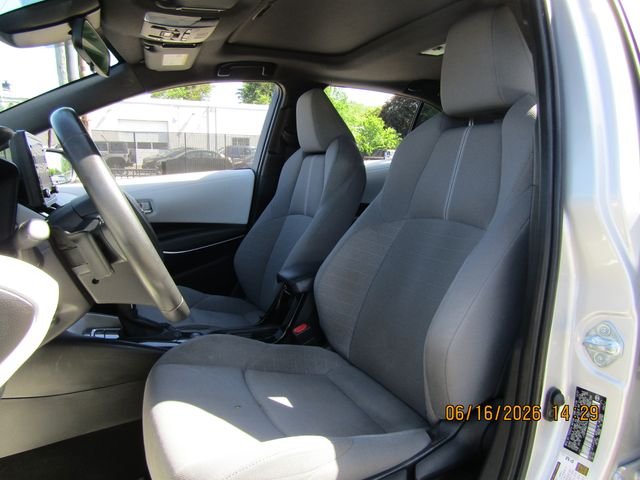 Certified Used 2022 Classic Silver Metallic Toyota SE image 20