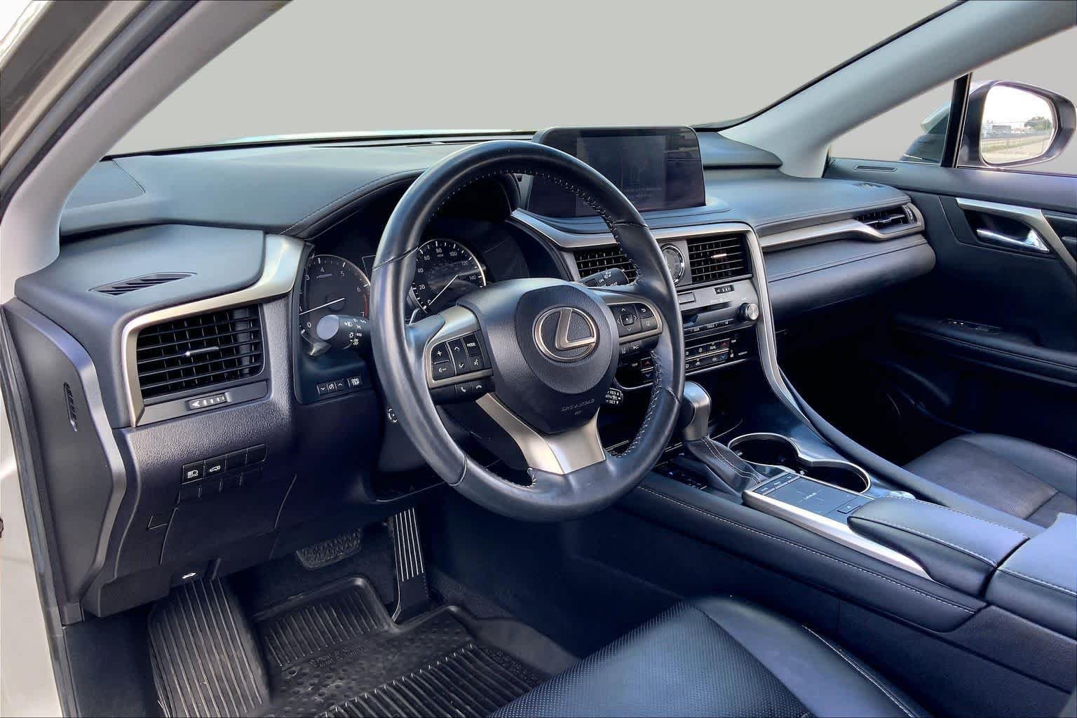 Used 2022 Atomic Silver Lexus  image 17