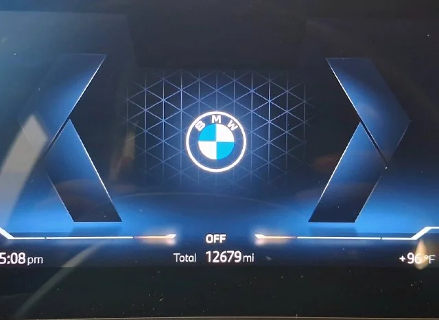 Used 2026 White BMW xDrive28i image 18