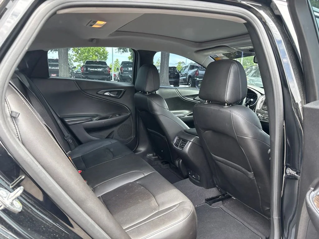 Used 2017 Black Chevrolet Premier image 17