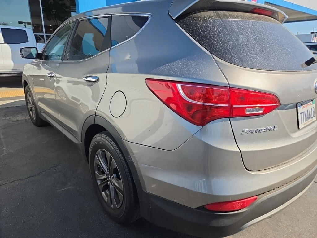 Used 2015 Gray Hyundai Base image 5