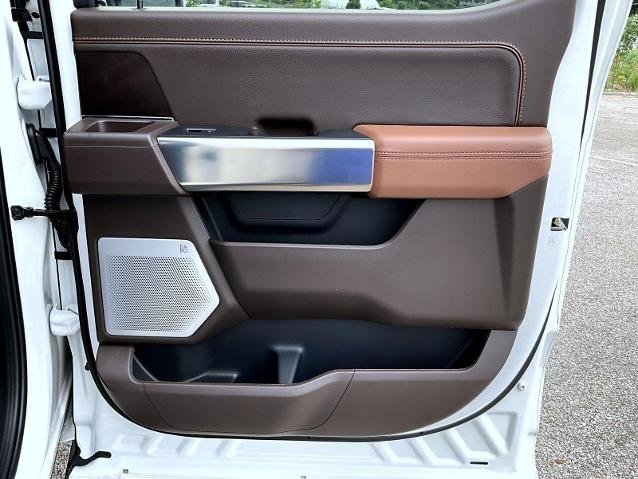 New 2026 Star White Metallic Tri-Coat Ford King Ranch image 47