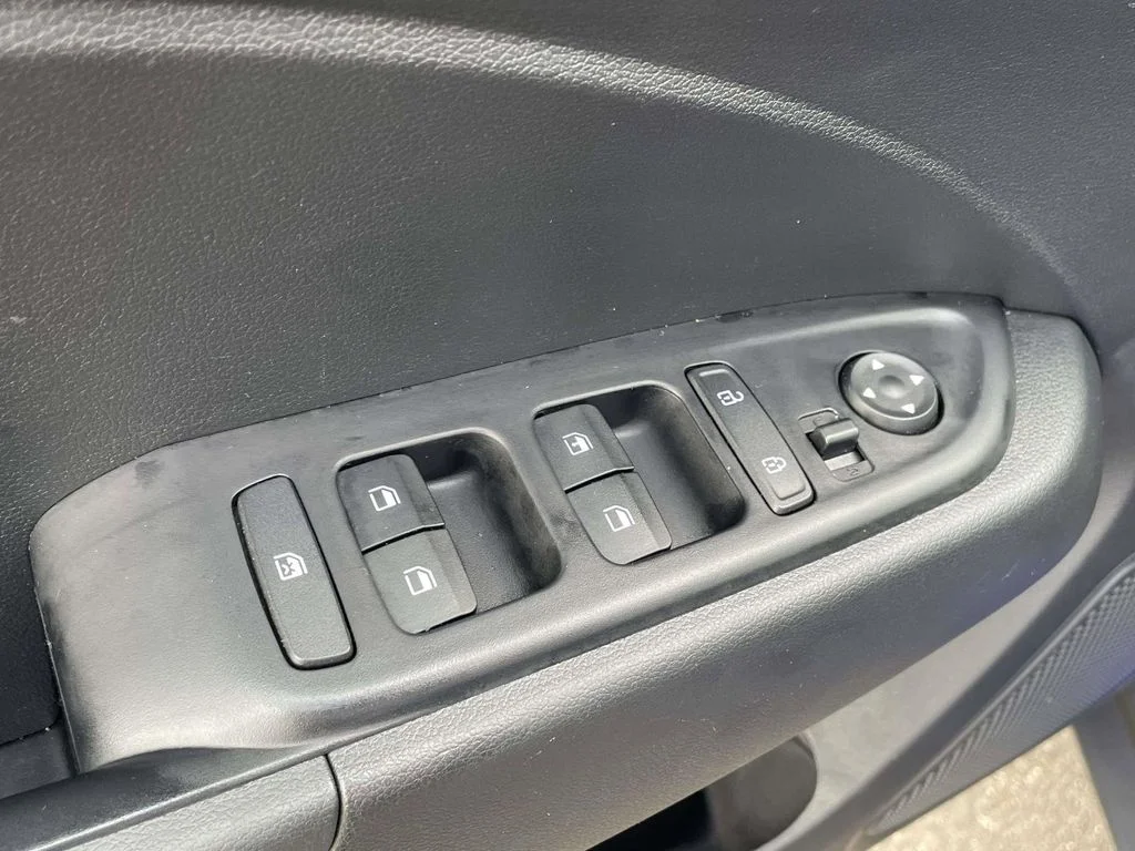 Used 2026 Blue Hyundai SE image 14