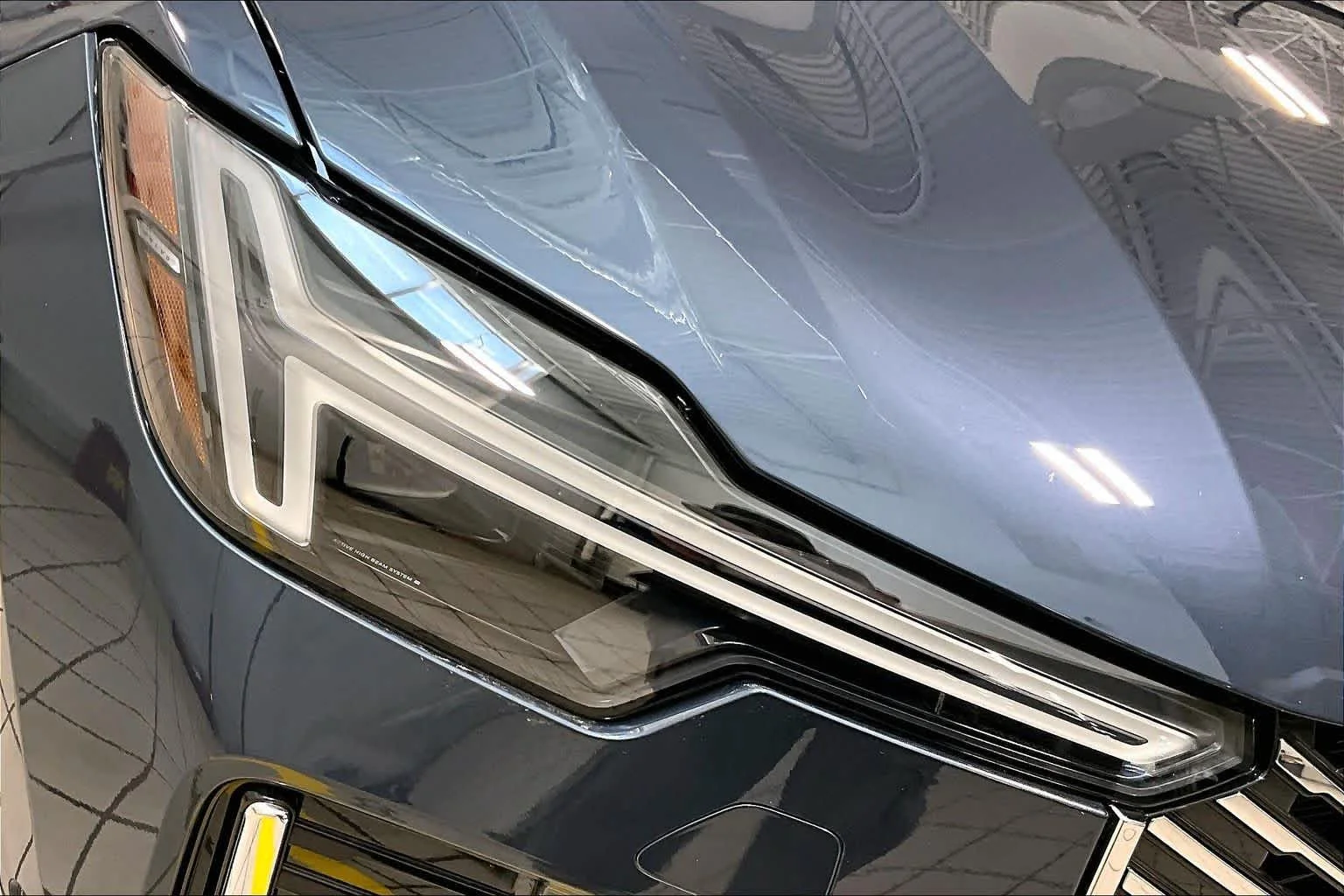 New 2026 DENIM BLUE Volvo Plus image 15