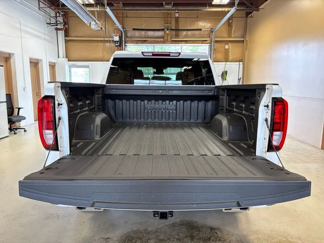 New 2026 White GMC Elevation image 18