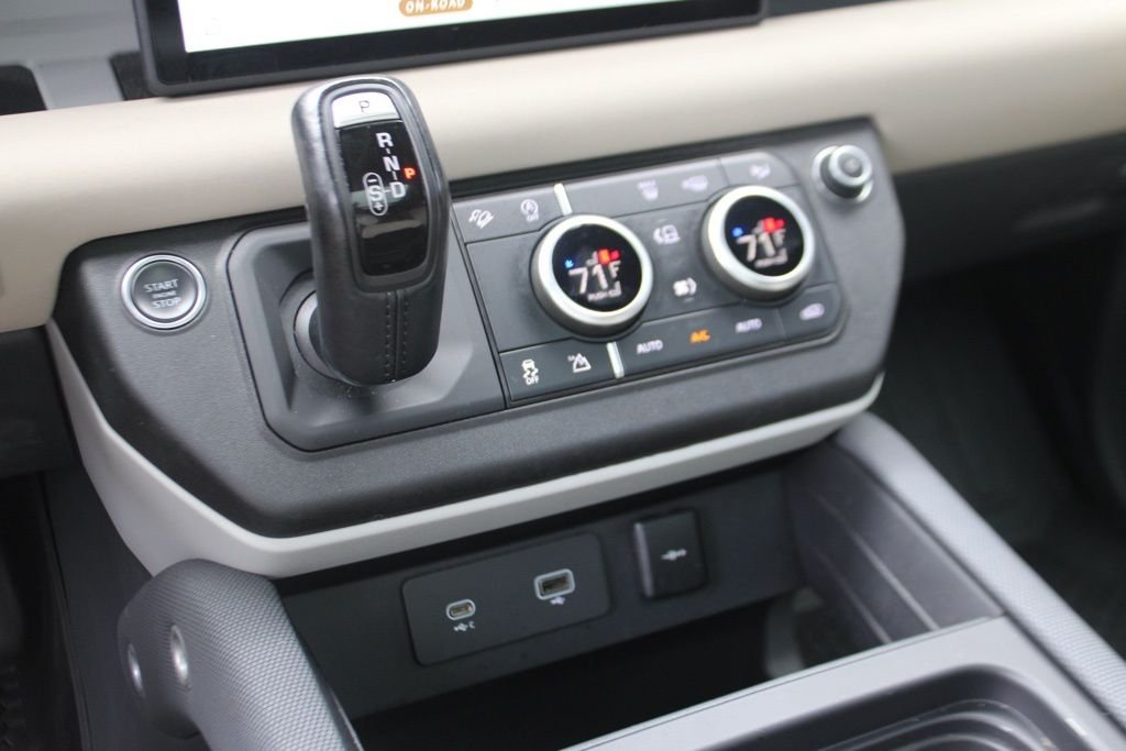 2022 Land Rover Defender X-Dynamic SE - Photo 22