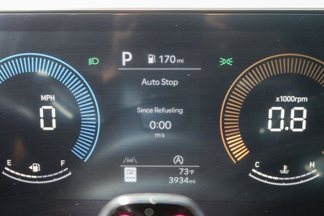 Certified Used 2025 Silver Hyundai XRT image 29