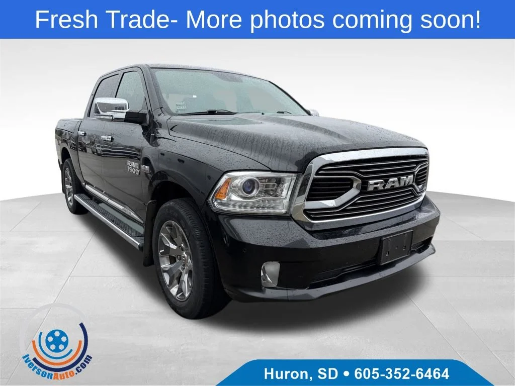 2017 RAM Ram 1500 Pickup Laramie Limited