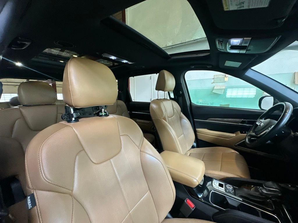 Used 2020 Green Kia SX image 36