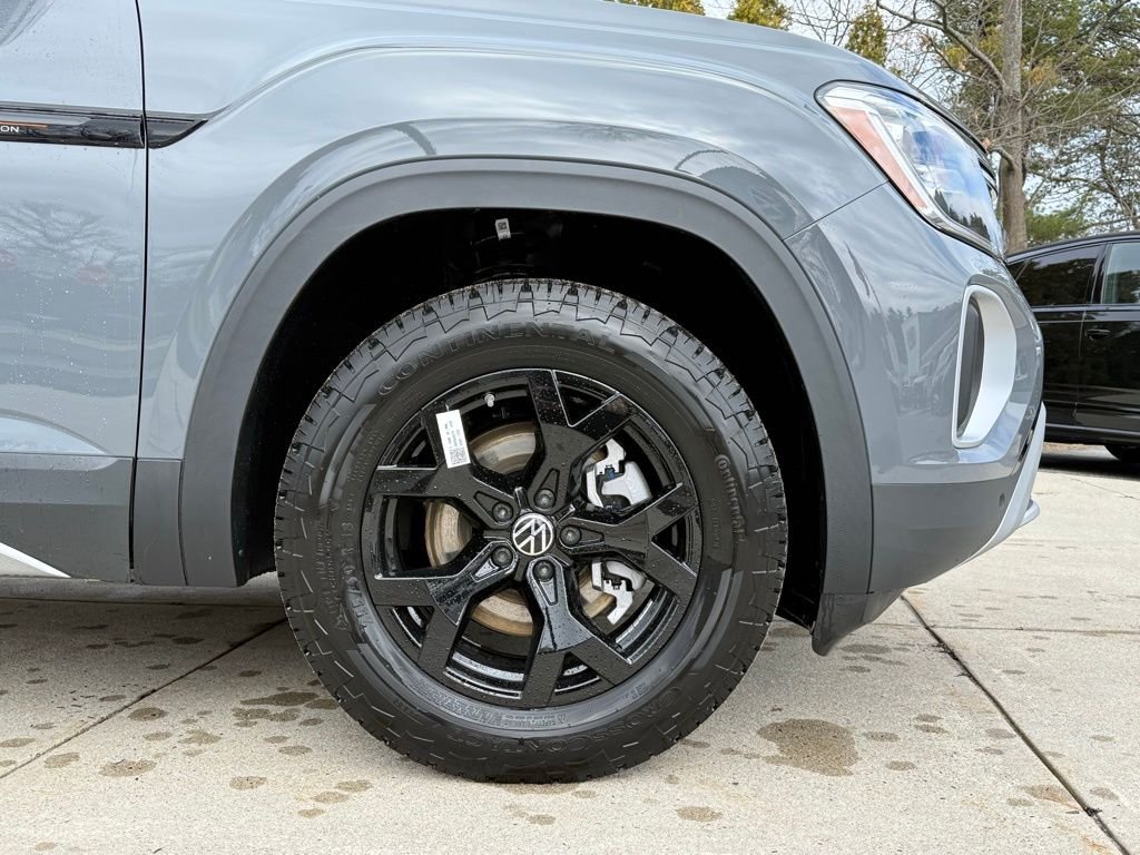 New 2026 Gray Volkswagen 2.0T Peak Edition image 8