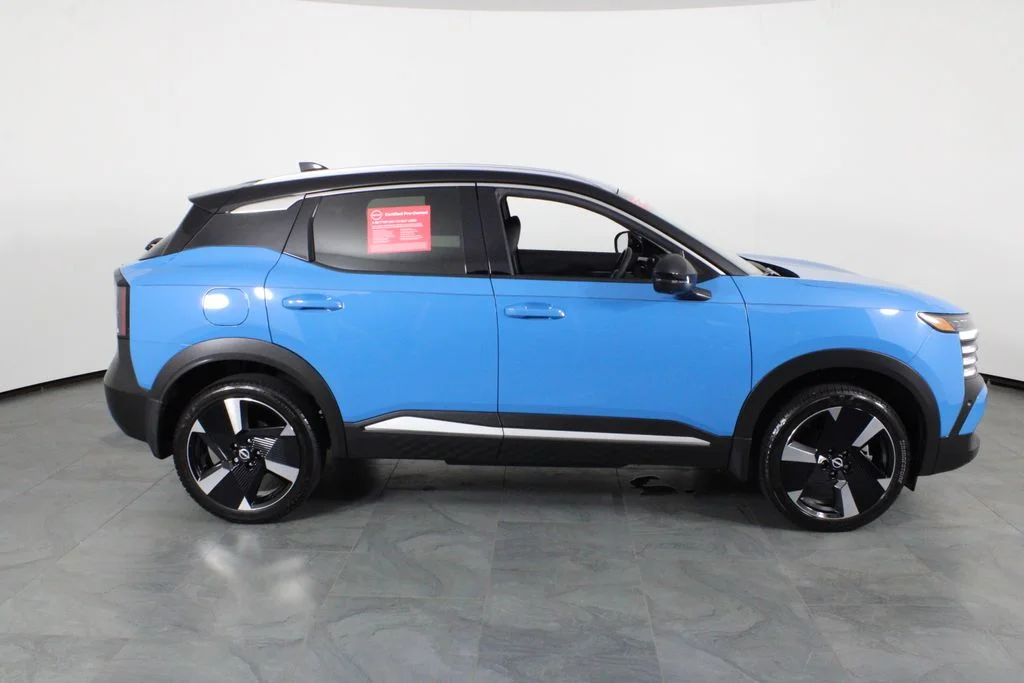 2025 Nissan Kicks SR - Photo 12