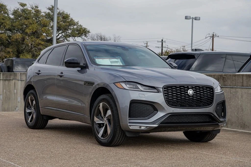 2026 Jaguar F-Pace R-Dynamic S - Photo 12