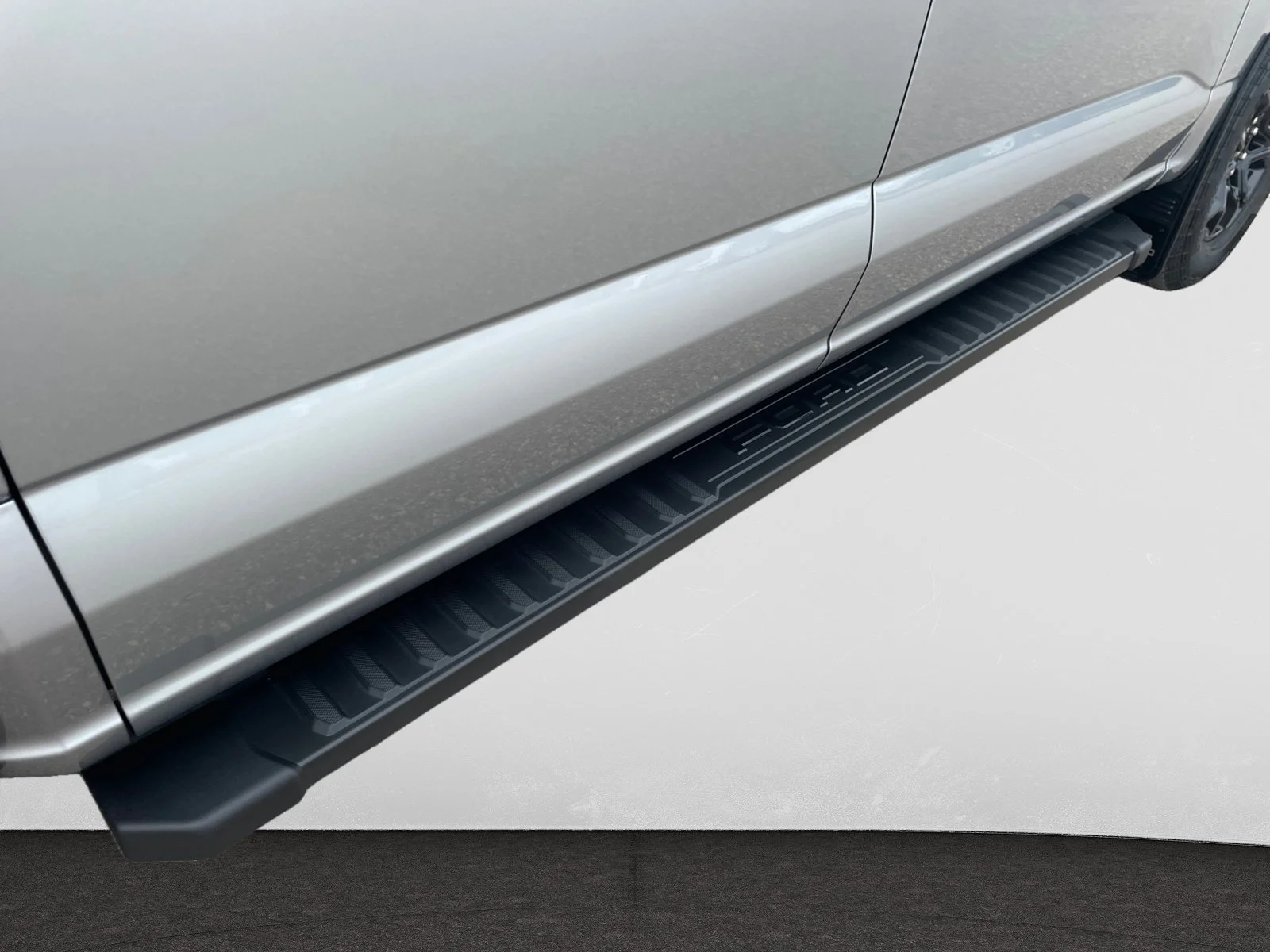 New 2026 Iconic Silver Metallic Ford XLT image 11