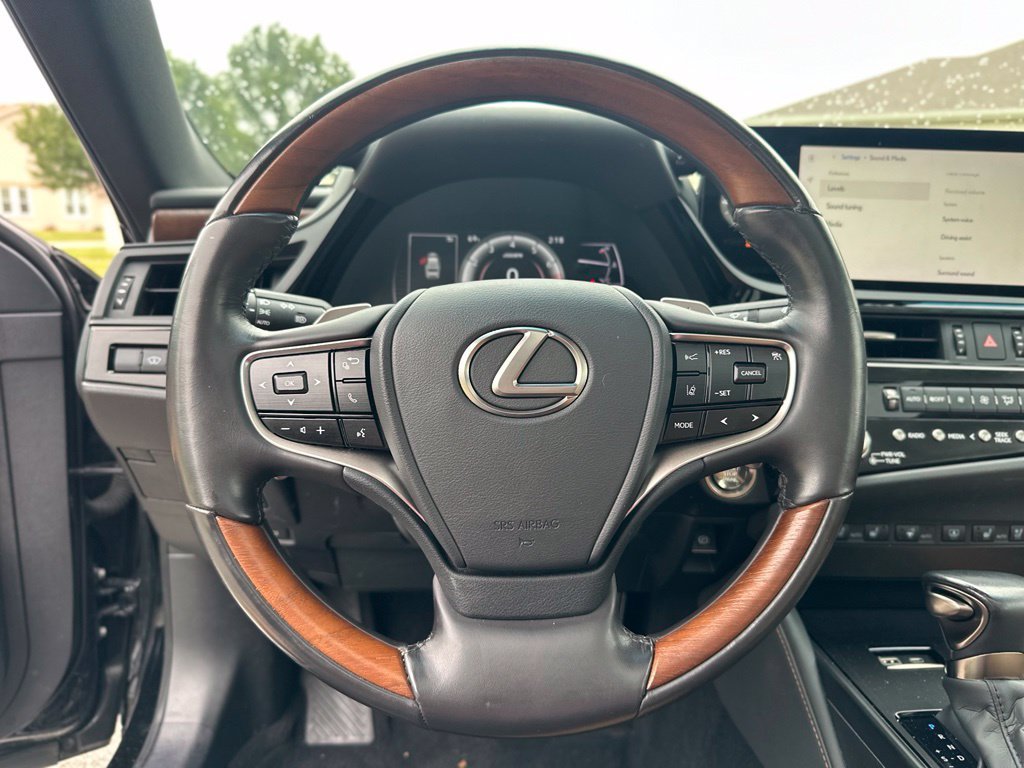 Used 2024 Black Lexus 350 Luxury image 28