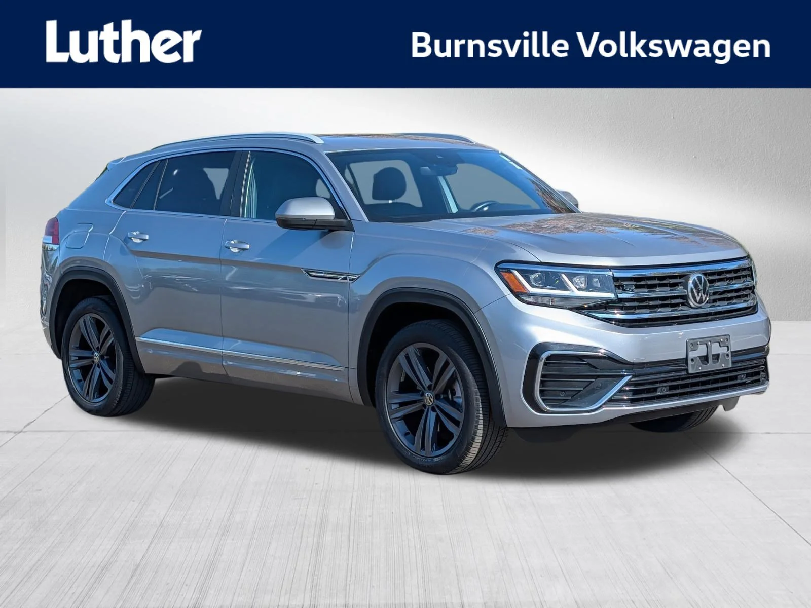 2022 Volkswagen Atlas Cross Sport 2.0T SEL R-LINE 4MOTION's photo
