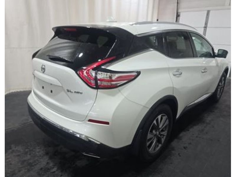Used 2018 Pearl White Nissan SL image 3